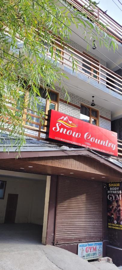 Hotel Snow Country Villa Manāli Kültér fotó