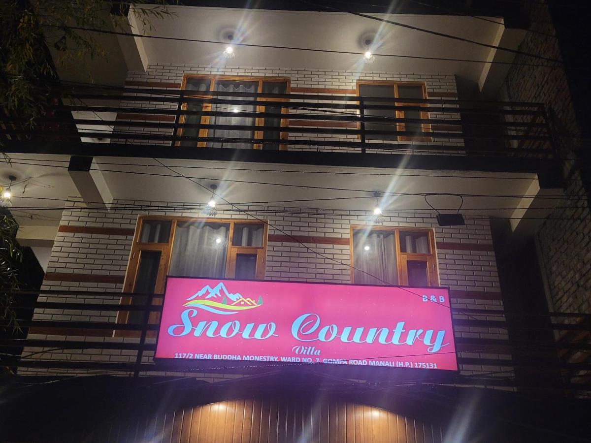 Hotel Snow Country Villa Manāli Kültér fotó